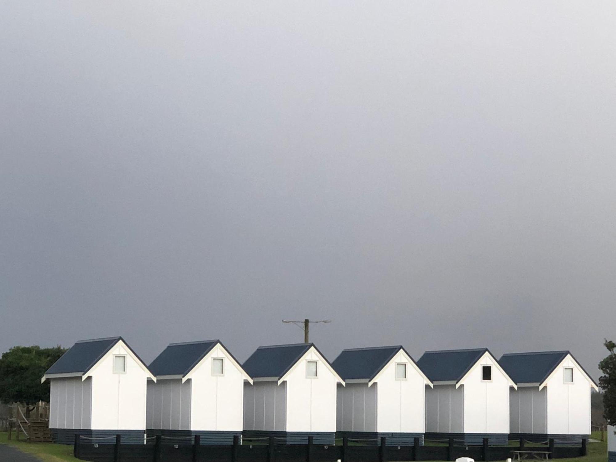 Foxton Beach Holiday Park Exterior photo